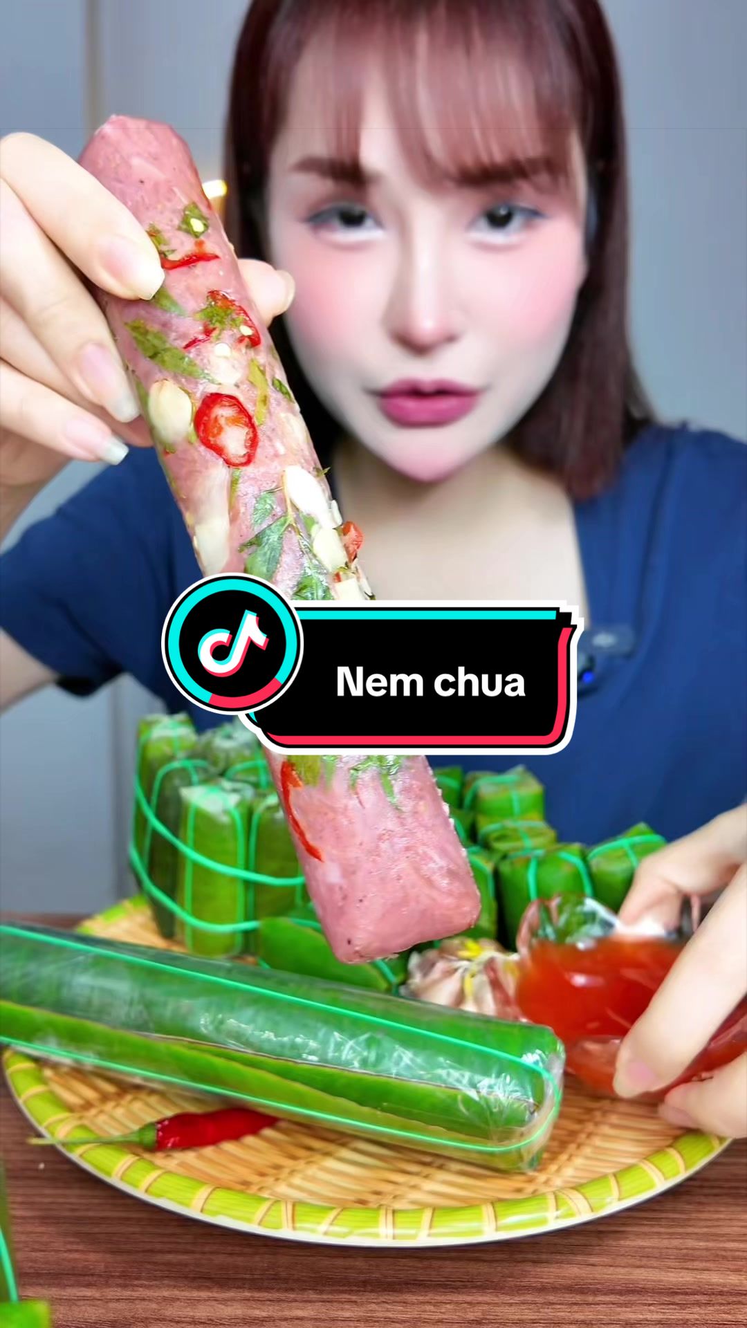 @Chích Bôngg