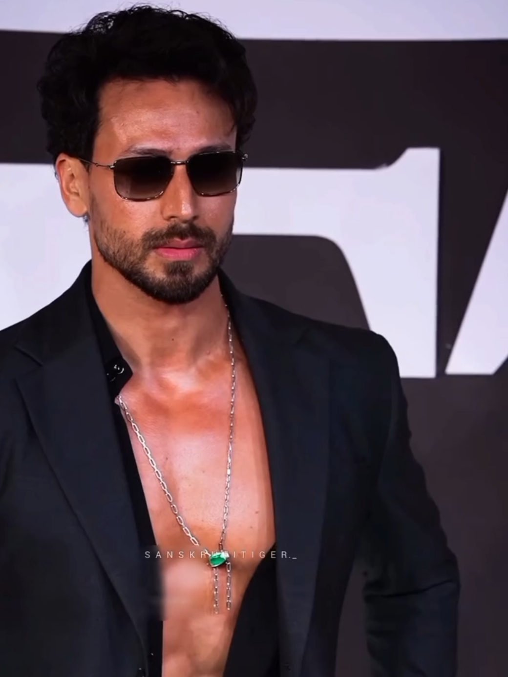 @Tiger Shroff