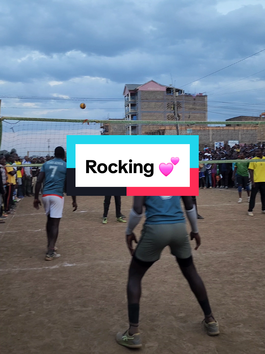 @Urban Volleyball
