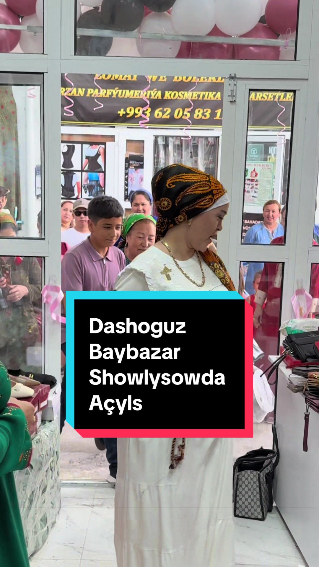 @ShowlySowda