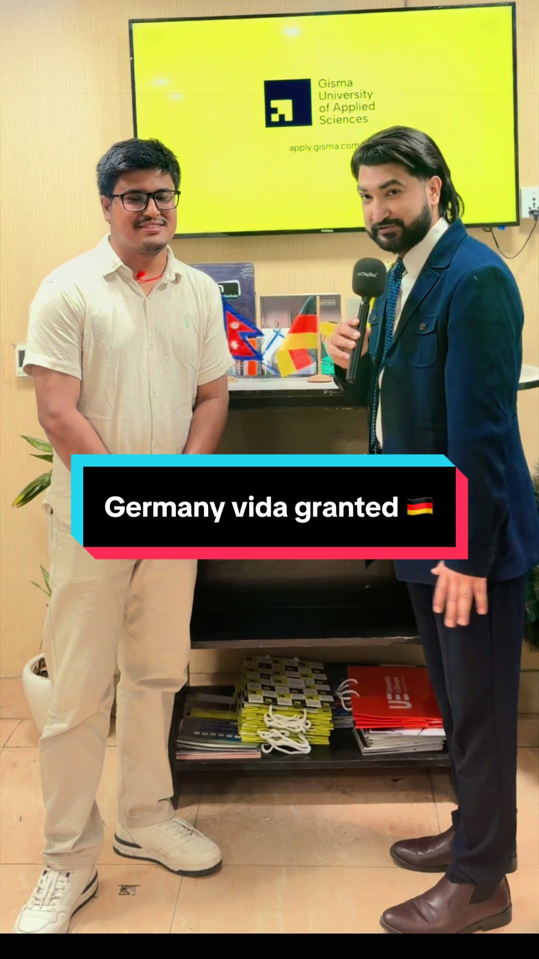 @Suchit Phuyal 🇳🇵🤝🇩🇪