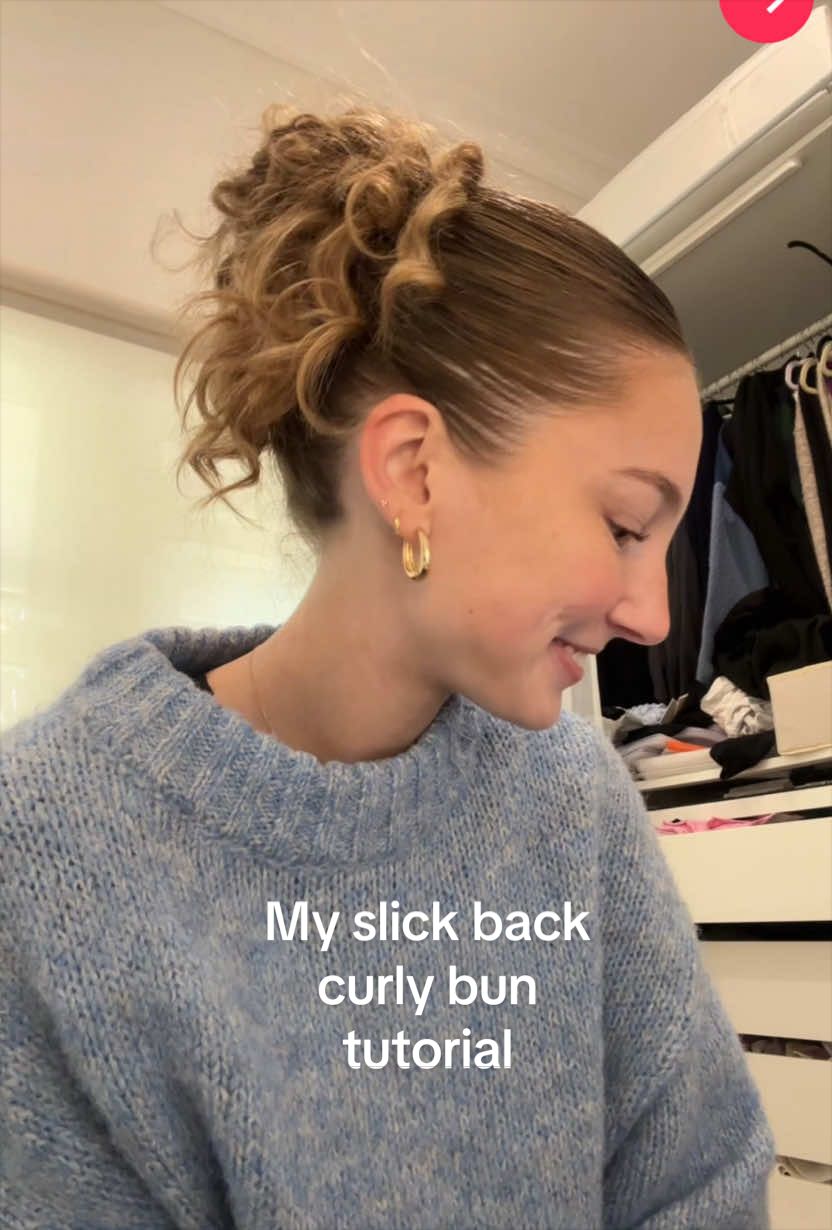 @girlywiththecurly