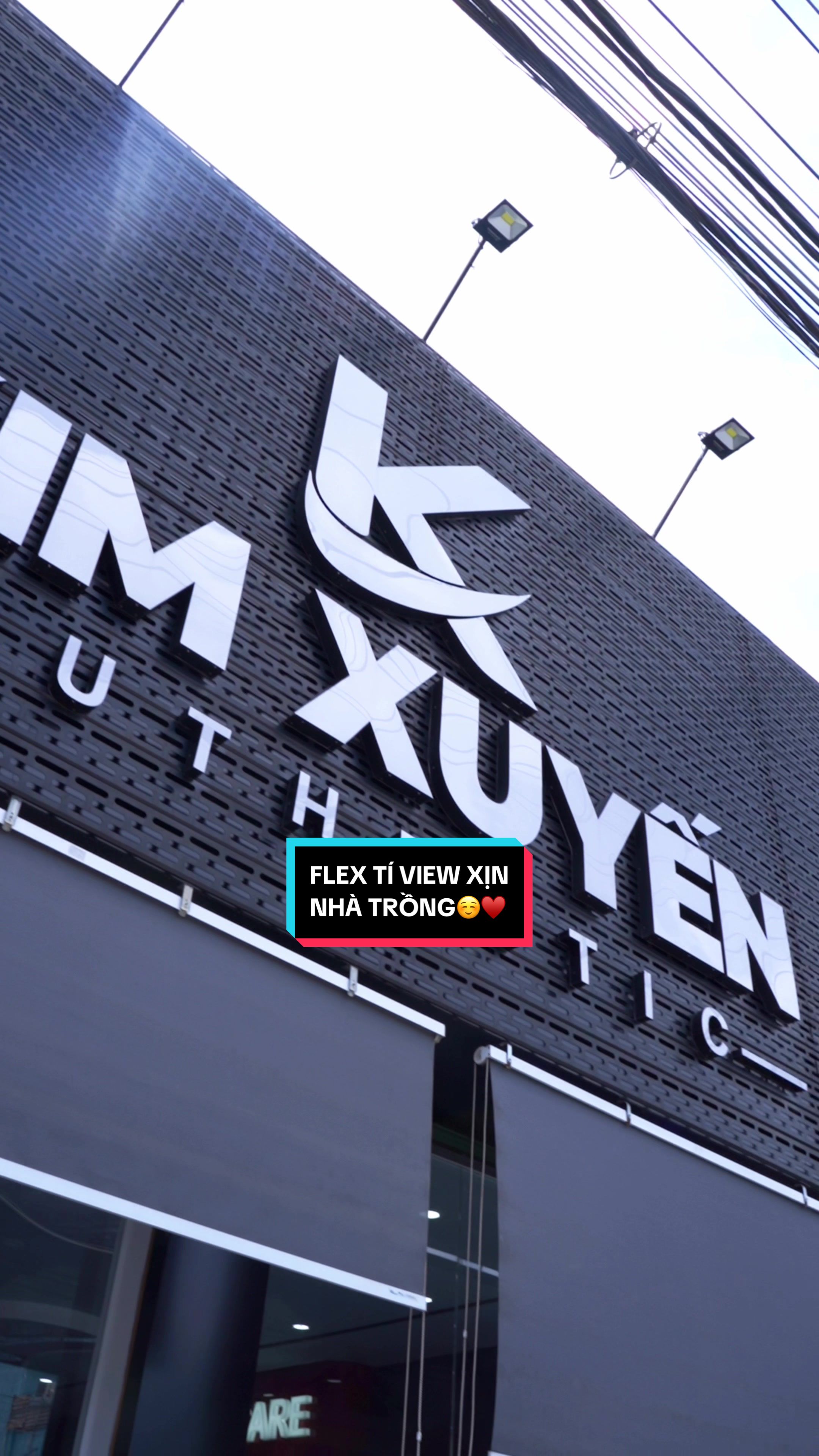@KIMXUYẾN Authentic