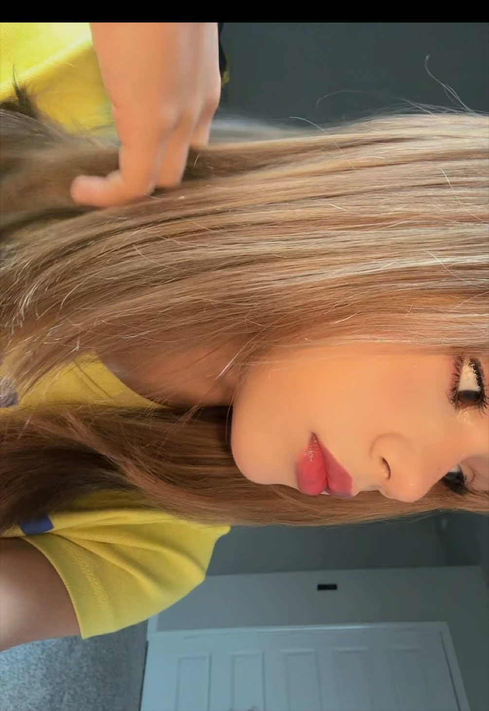 @𝙻𝚊𝚞𝚛𝚎𝚗