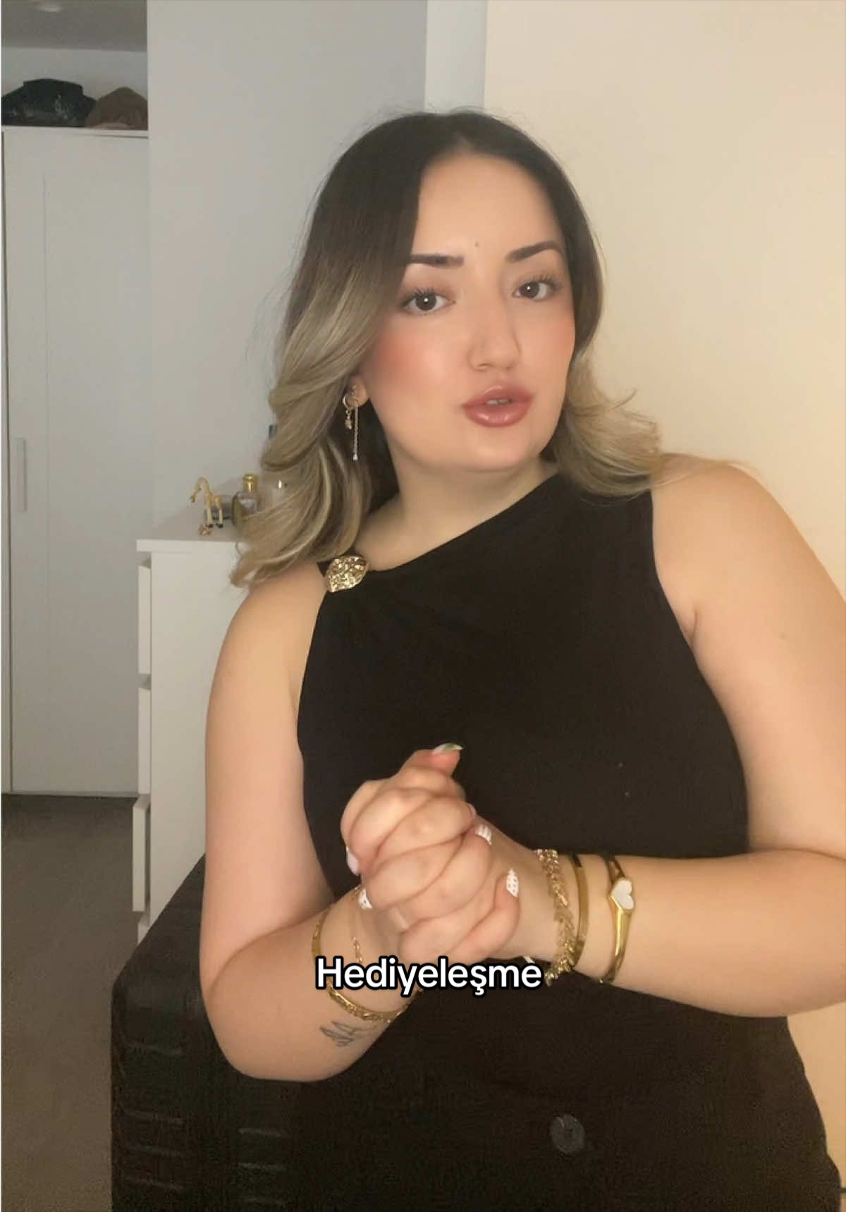 @Hazallll