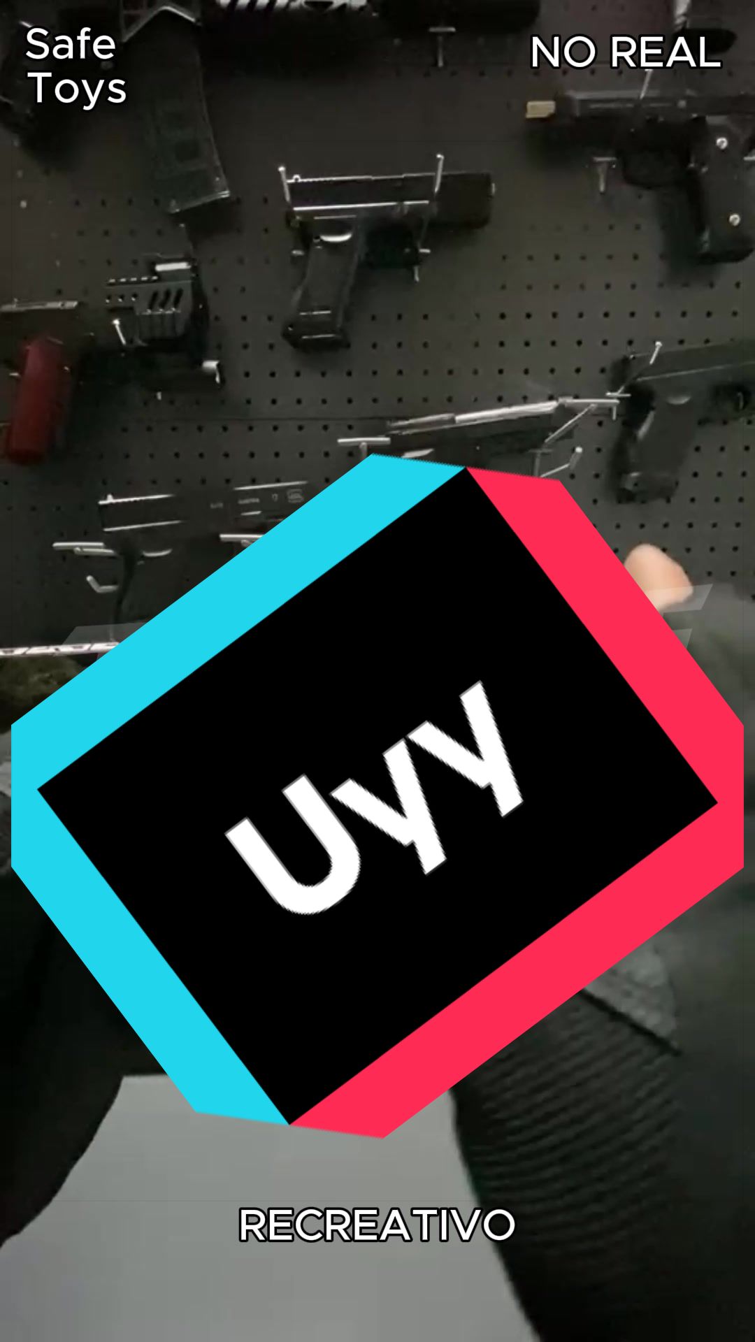 @ToyStrike