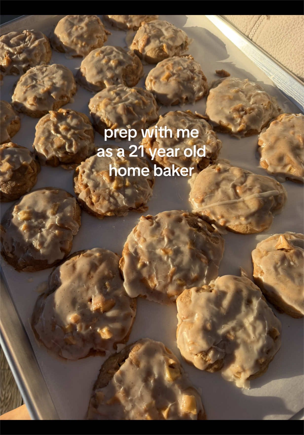 @cait’s cookies👩🍳 home baker