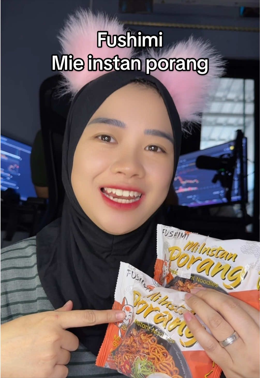 @EkaNis14