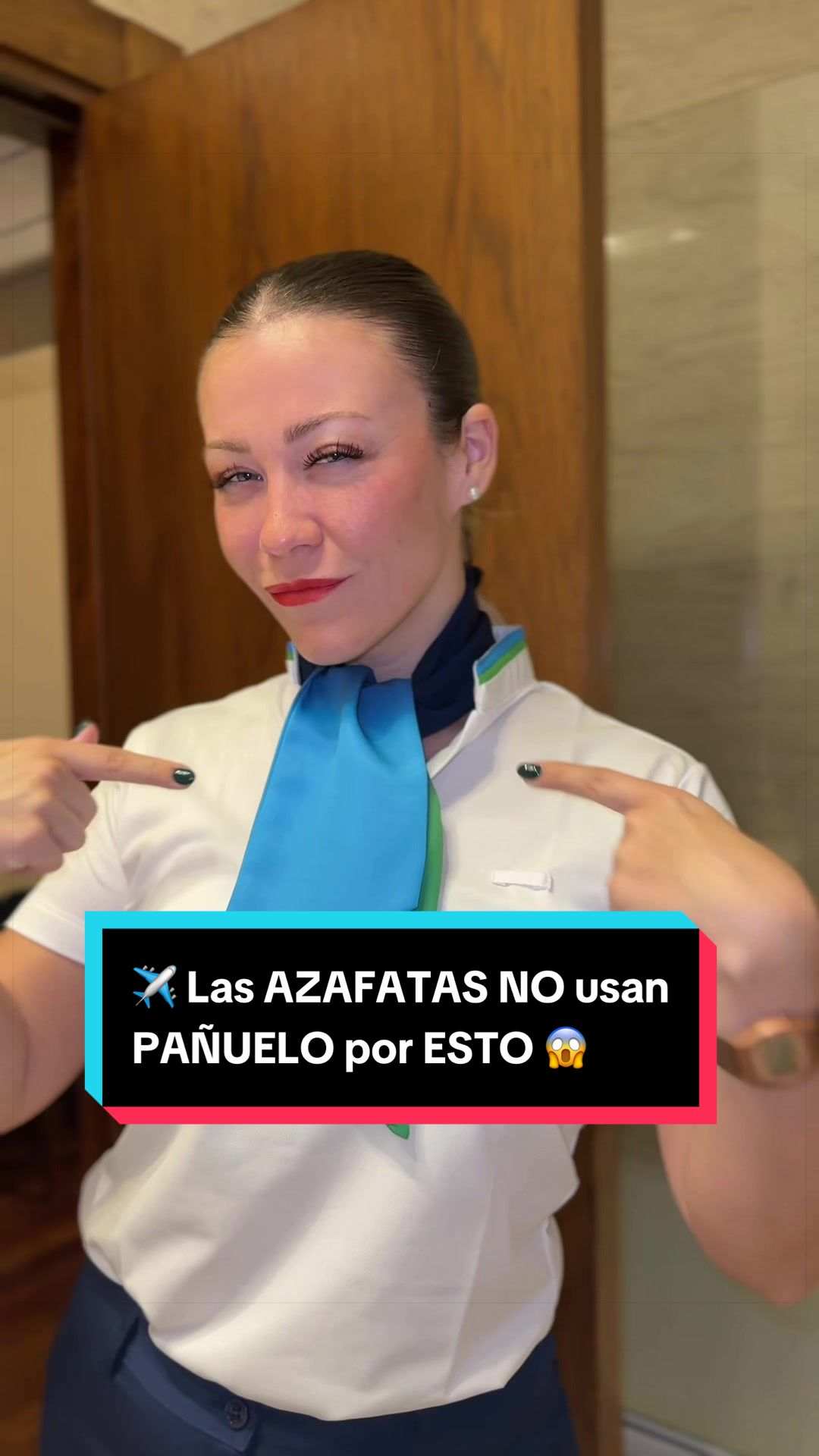 @Barbiebac La Azafata