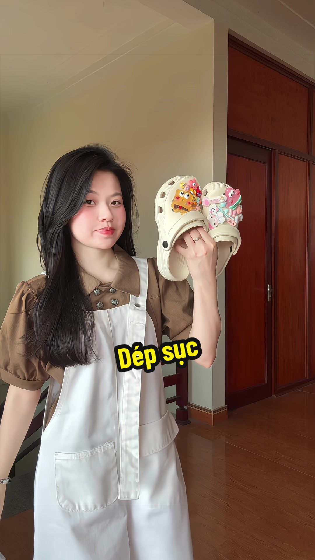 @Hằng t&uacute;n 👻