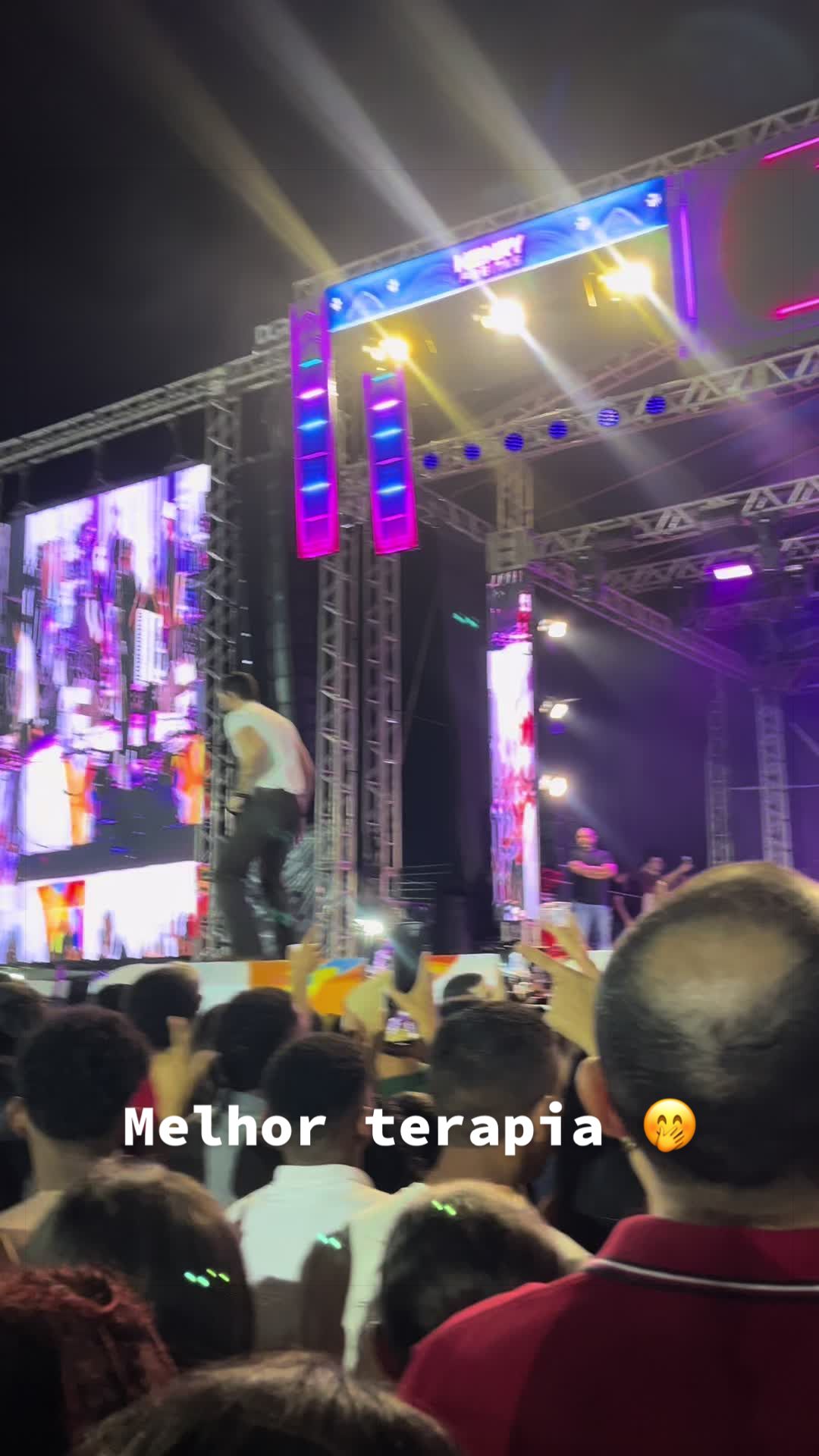 @Adriana Barroso