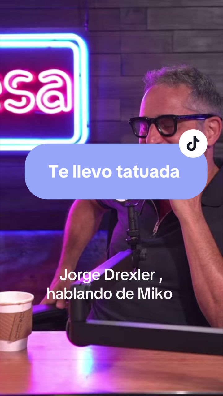 @María