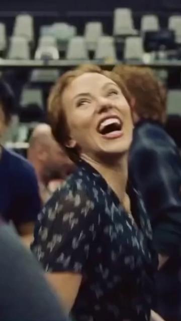 @scarlett johansson dancing