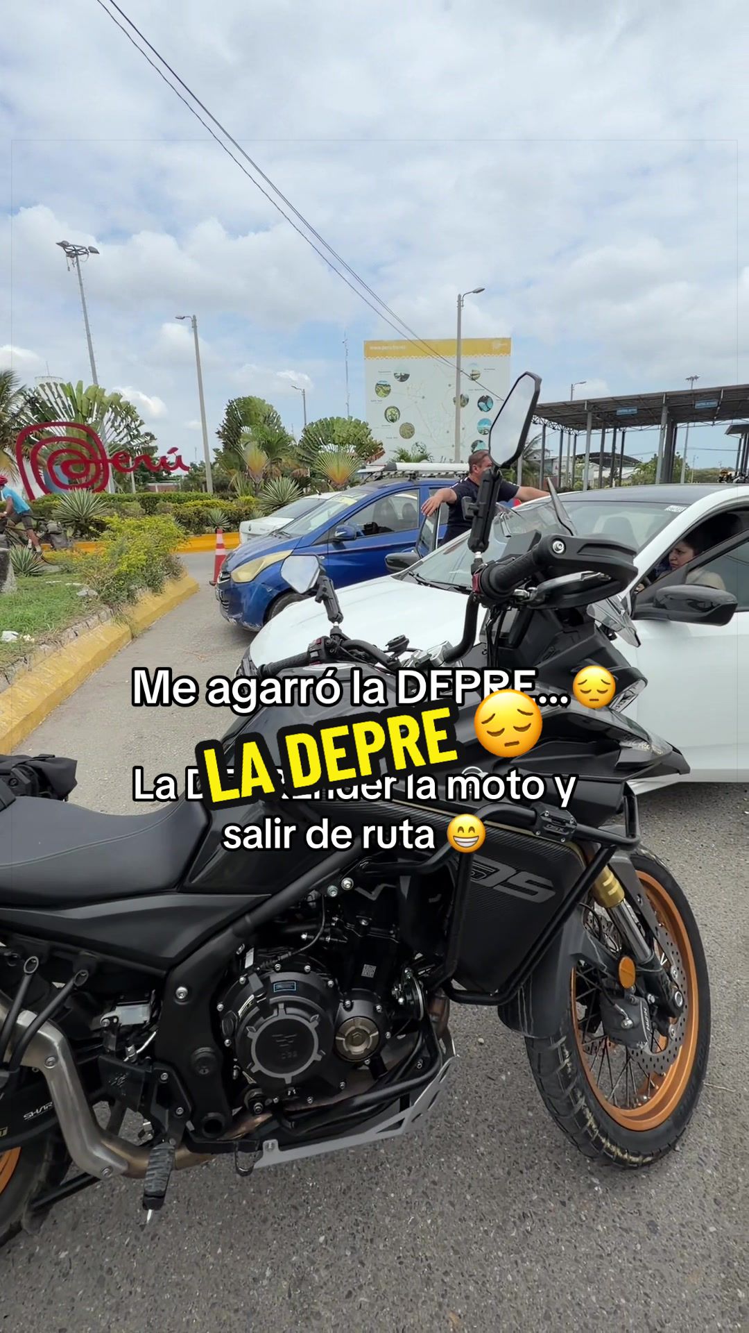 @Ramiro Alexander | Motoviajero