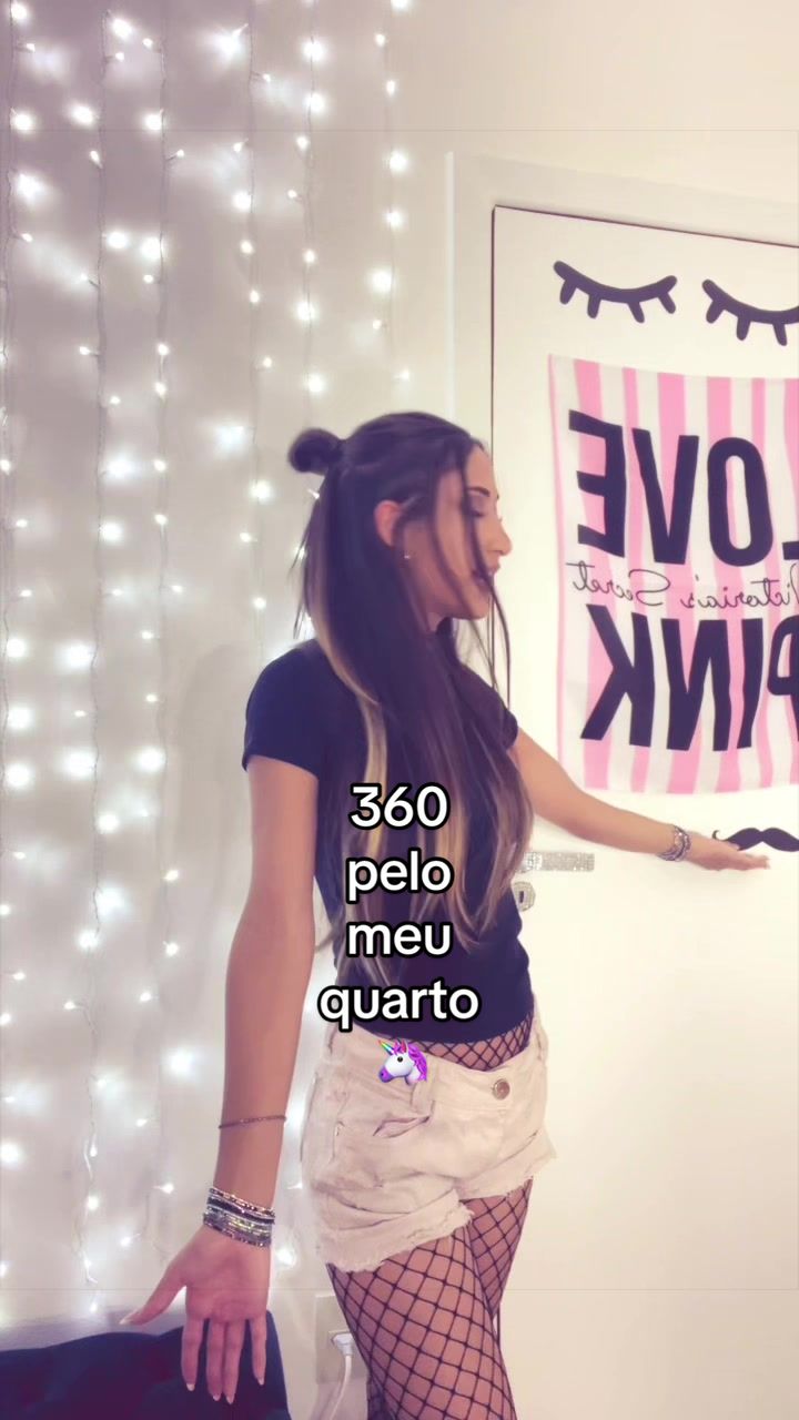 @victoriarosac