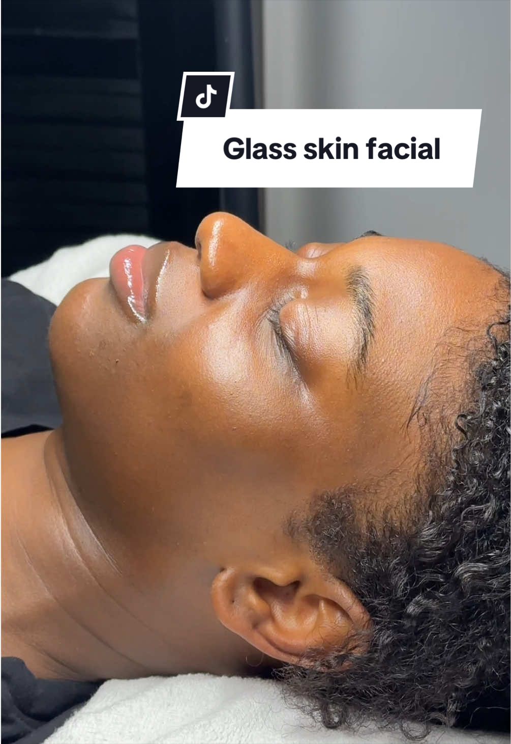 @MONTREAL SKINCARE SPECIALIST