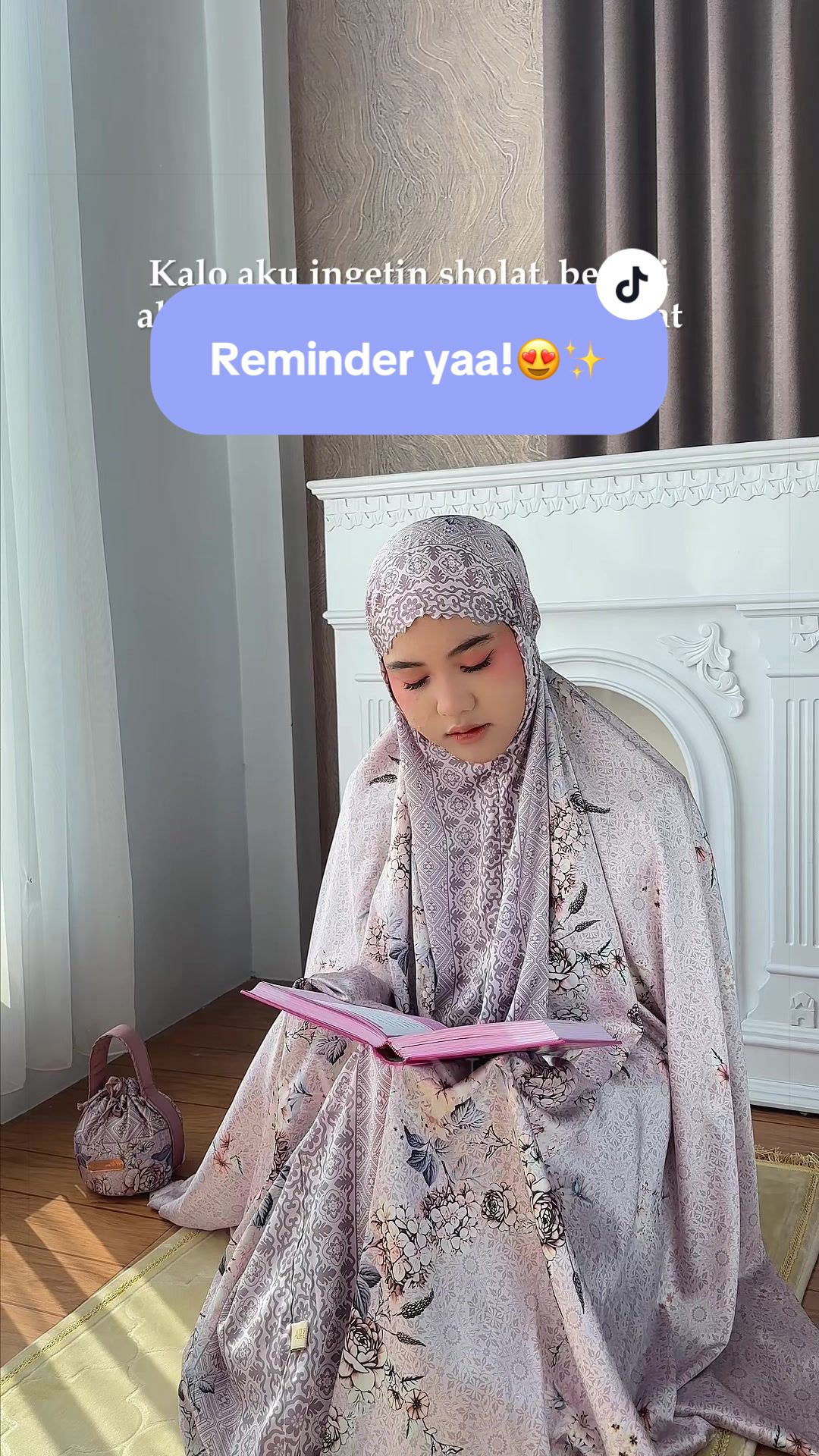 @Alluna