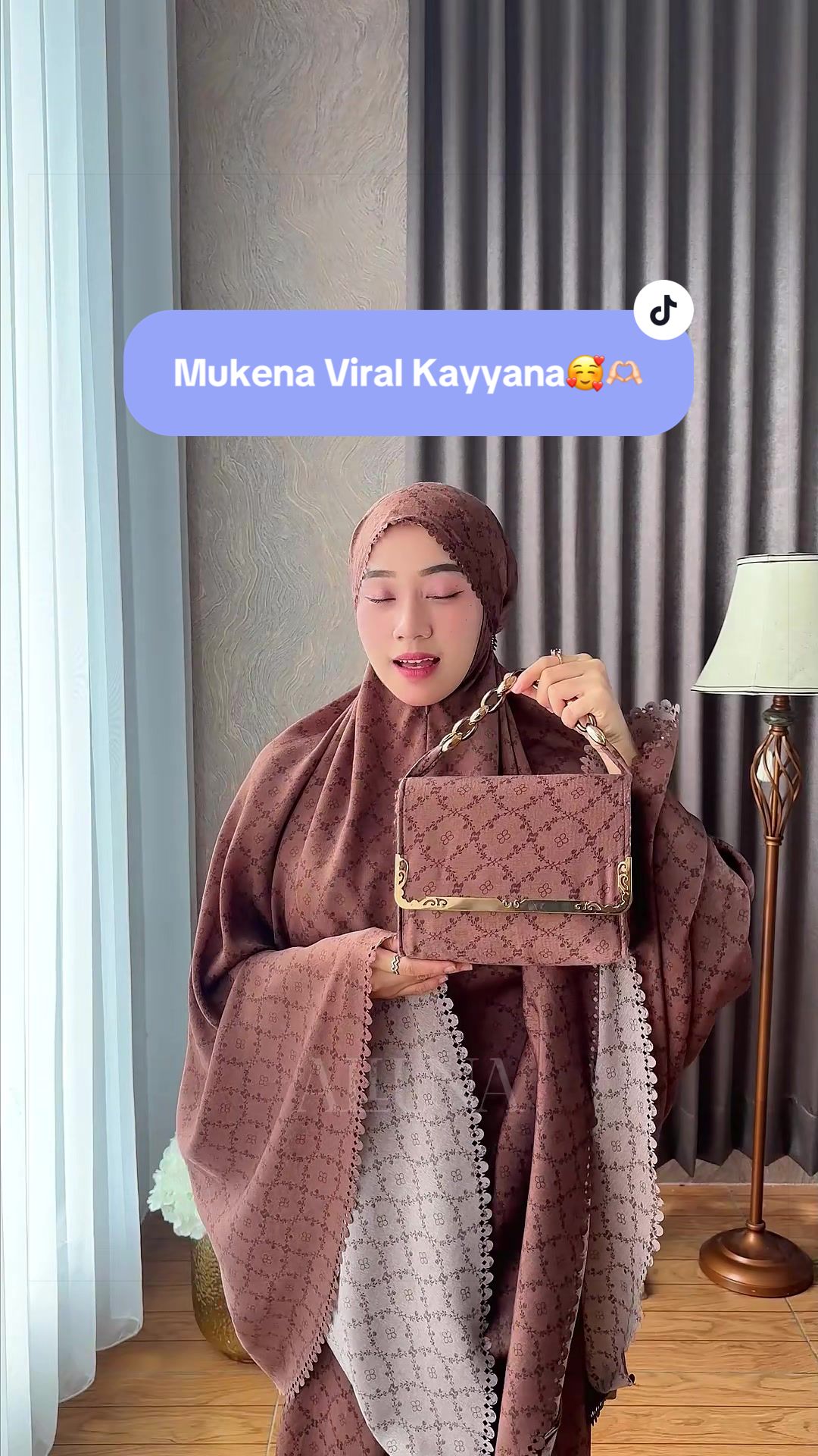 @Alluna