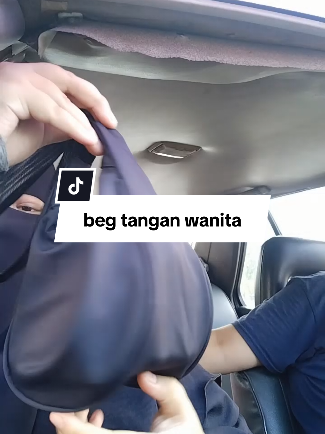 @i tie ninna