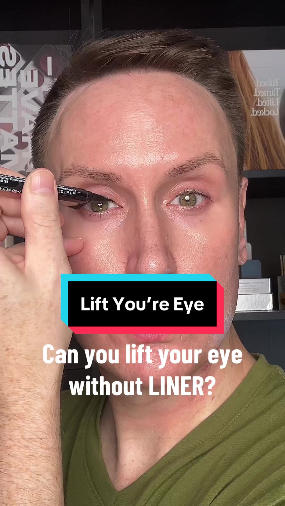 @Mister.makeupartist (Trevor)
