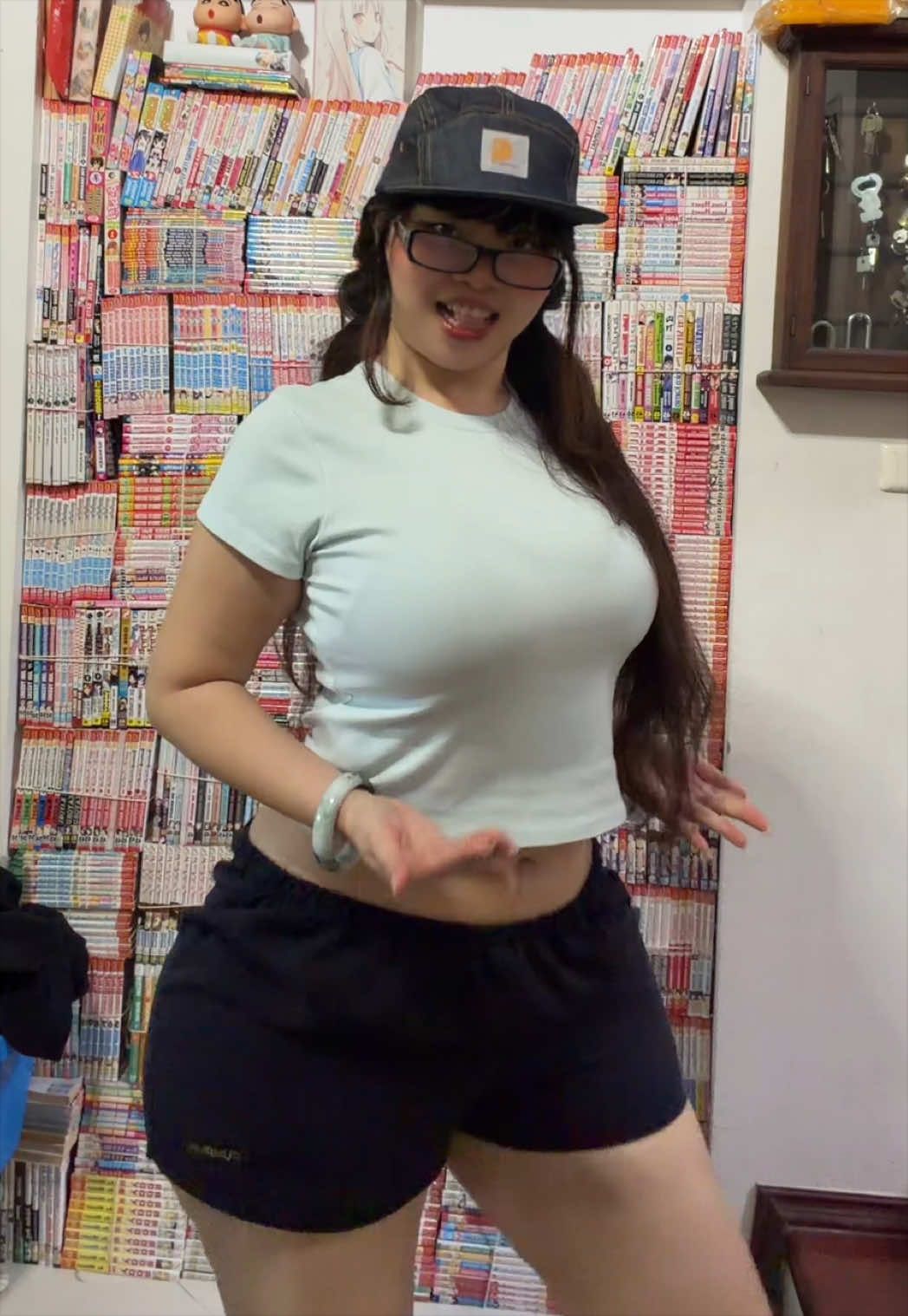 @VivienneJeslyn