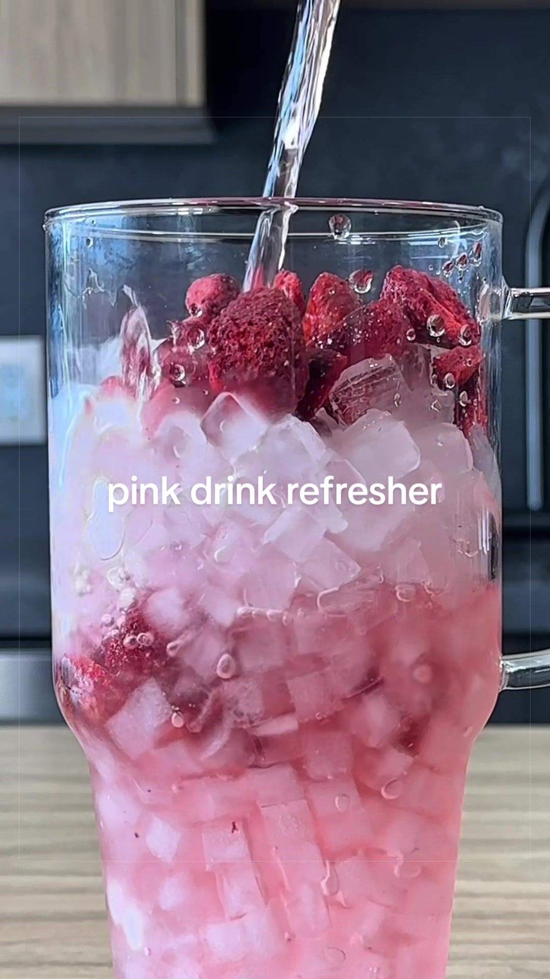 @avukmi