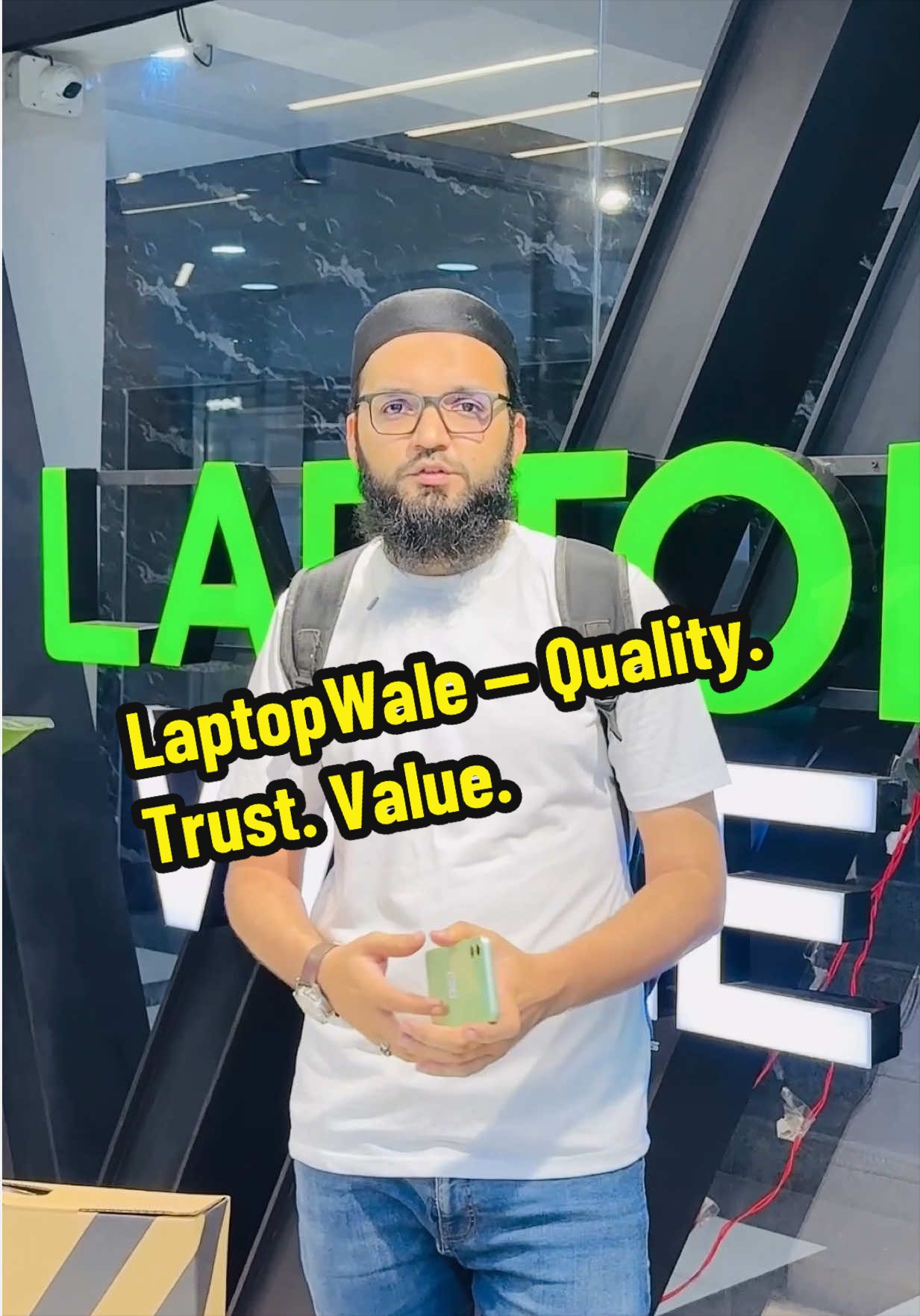 @Laptop Wale💻