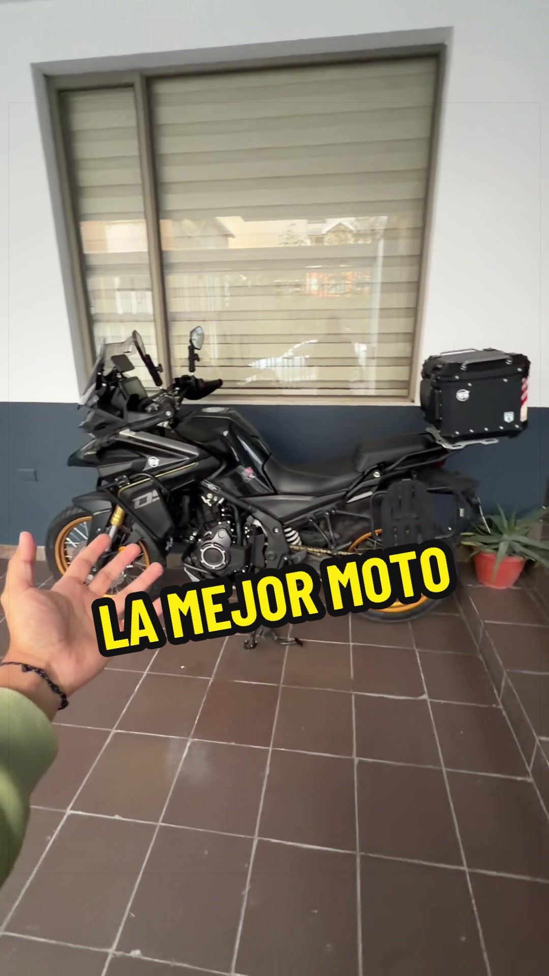 @Ramiro Alexander | Motoviajero