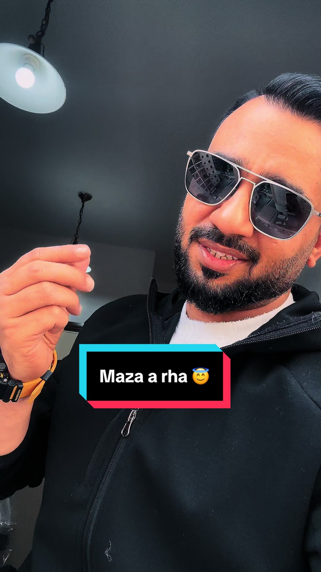 @Malik Fakhir