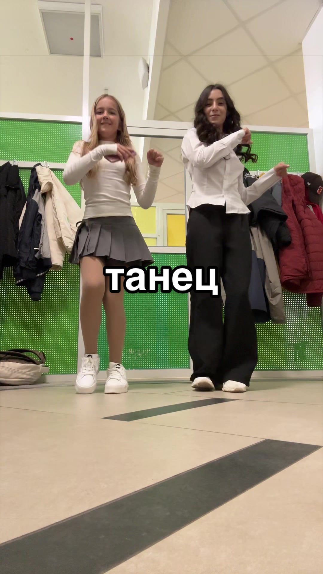 @кируся🎀