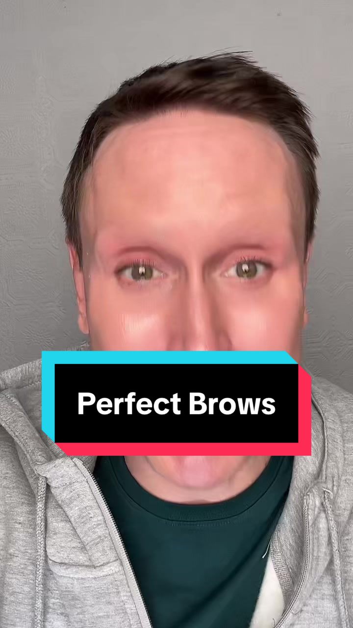 @Mister.makeupartist (Trevor)