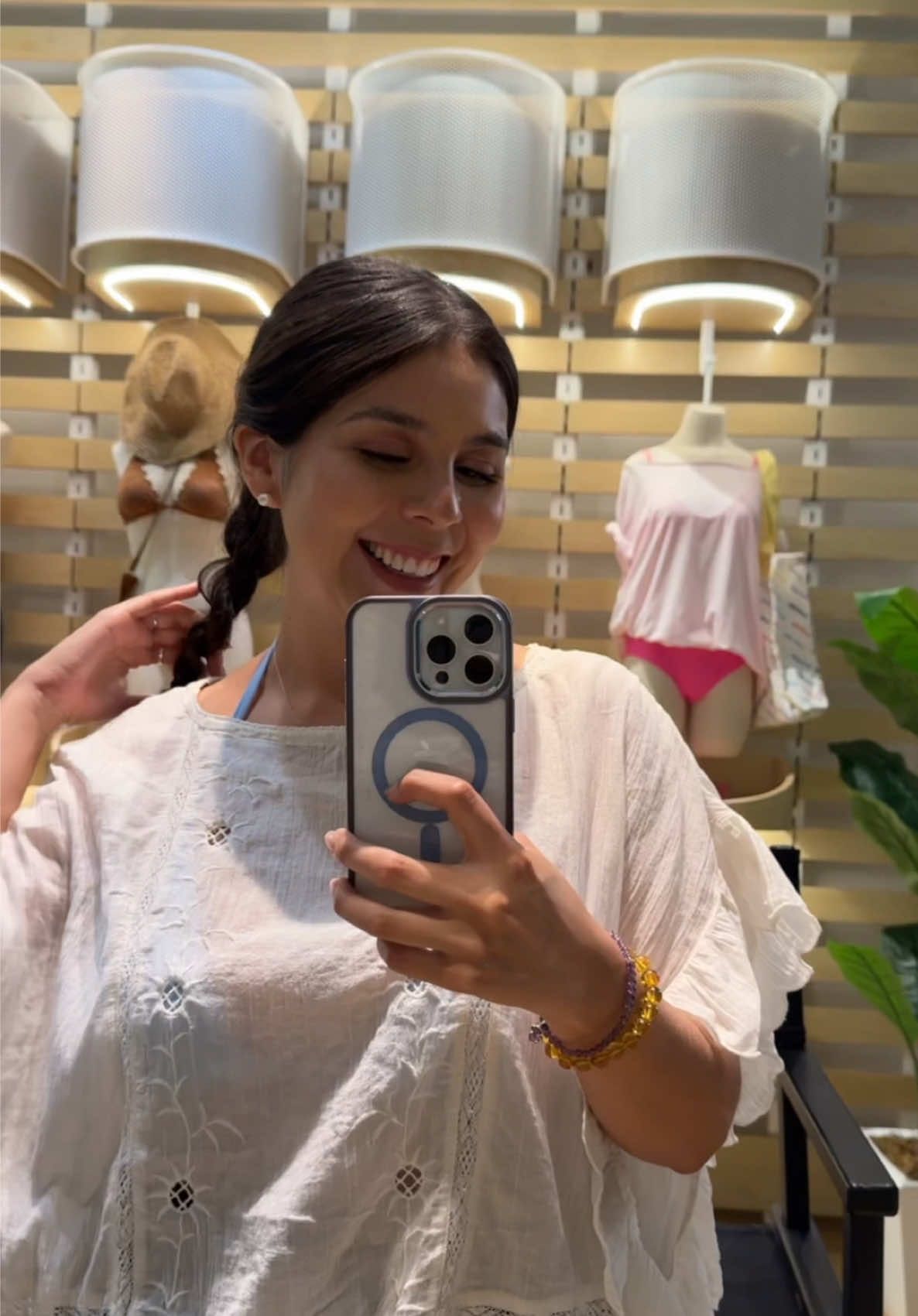 @Valeria Sumano