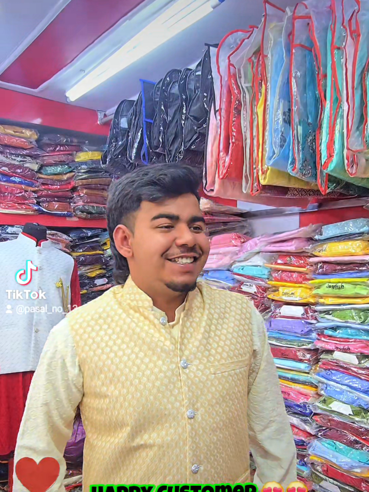 @Aarushi Collection Center