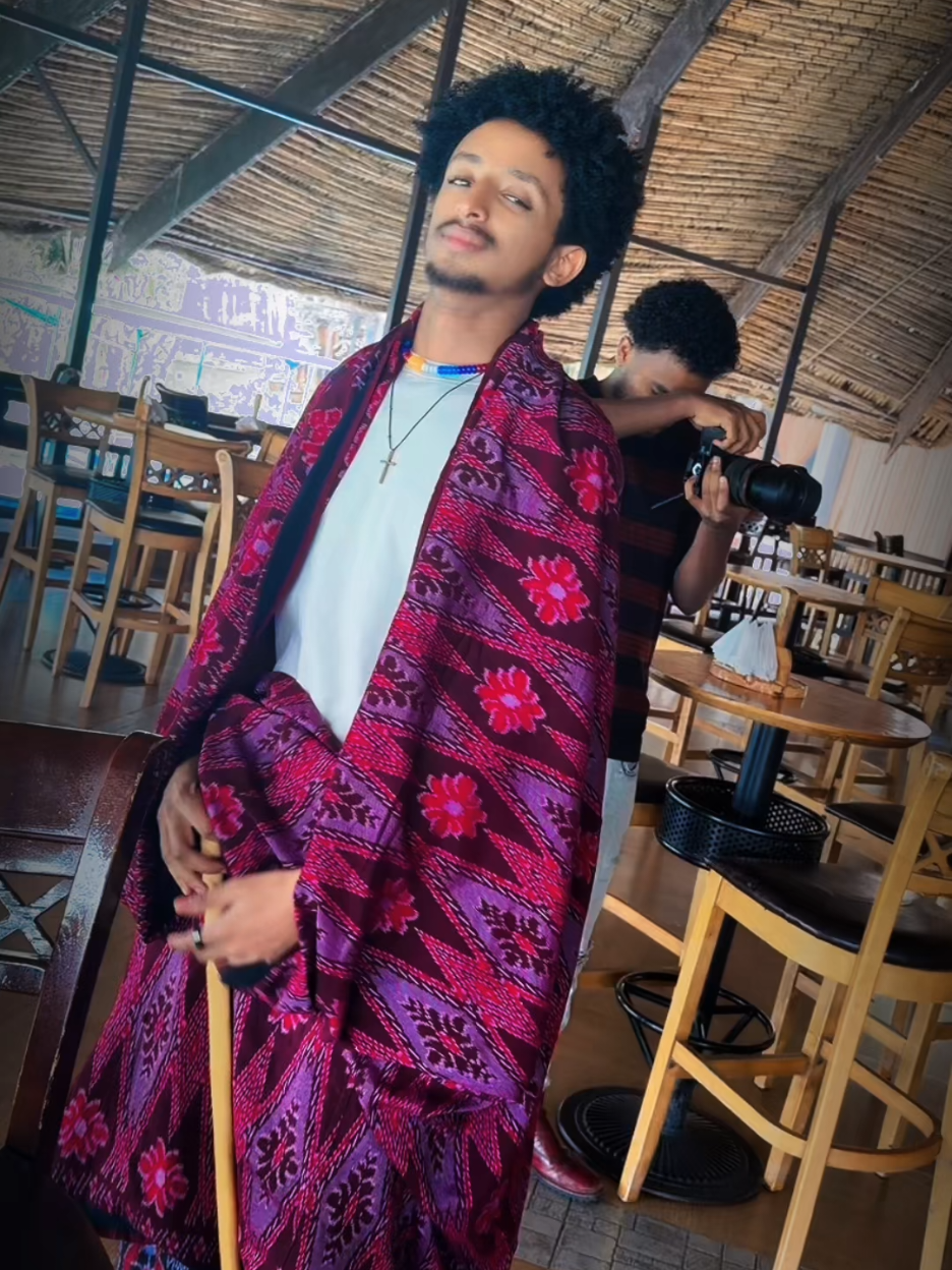 @ጌቾ ራያ💪👑
