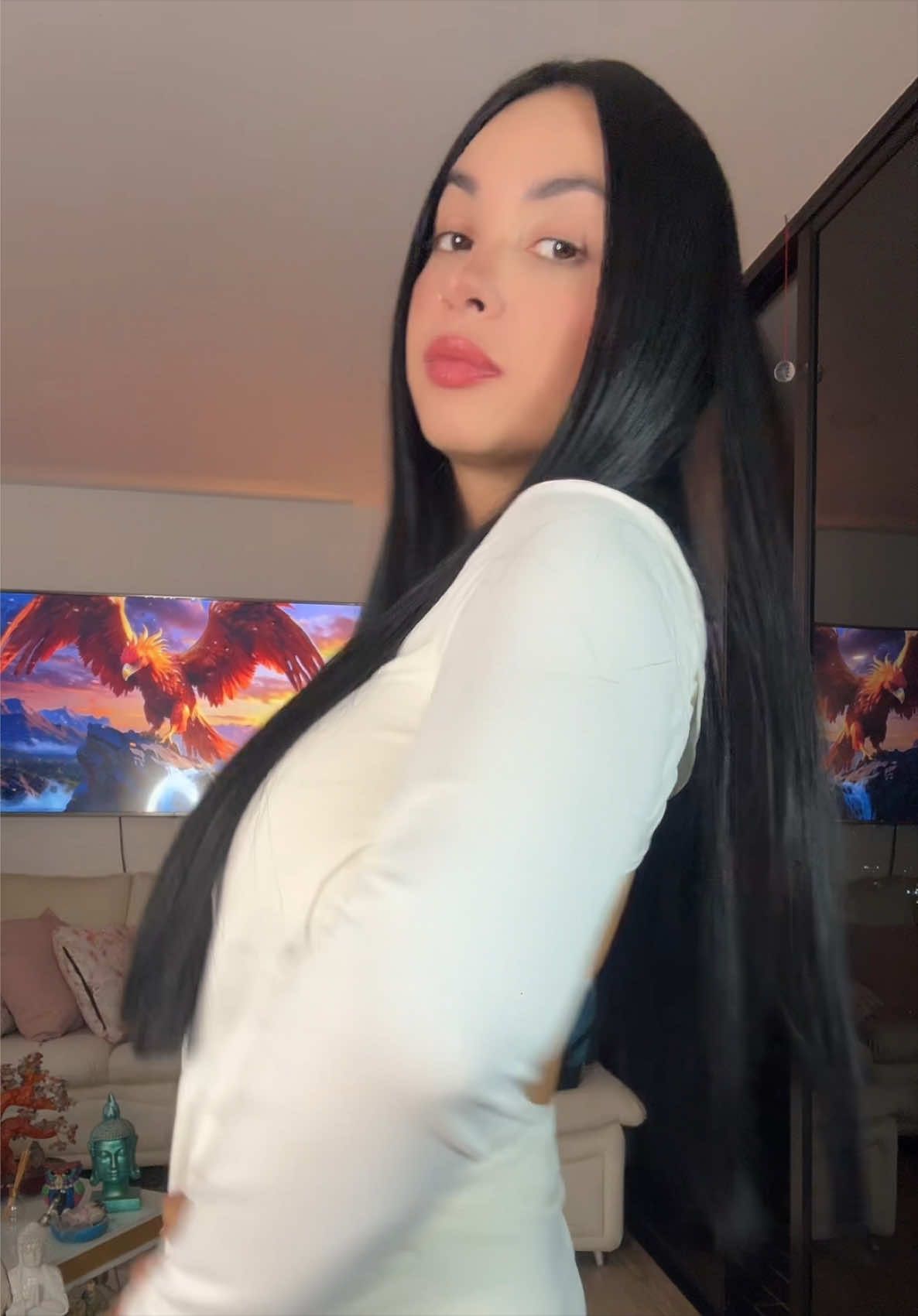@Valeria🐦🔥✨