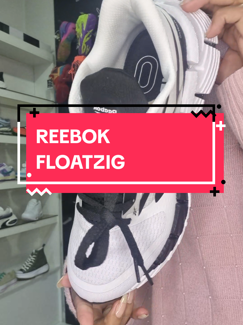 @Solo Sneakers