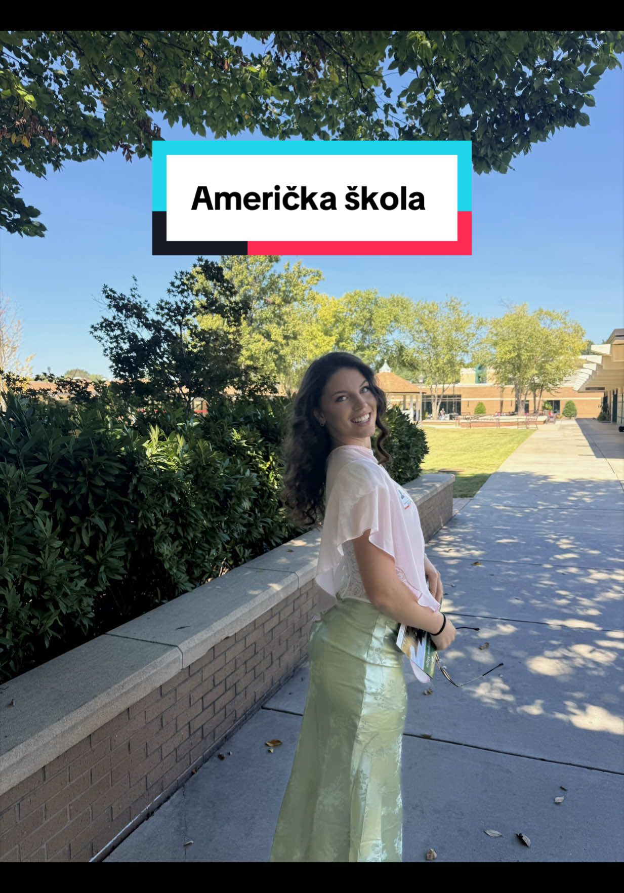@Lola Kovačević⚡️