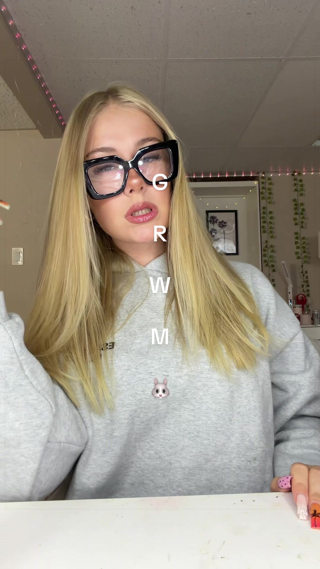 @l i n a 🦩