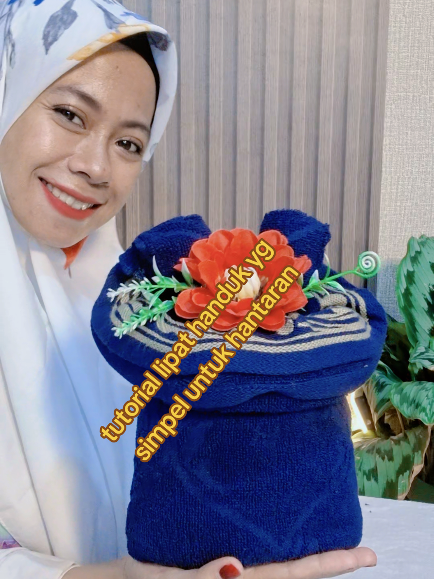 @Siti Fatimah|Gift Box