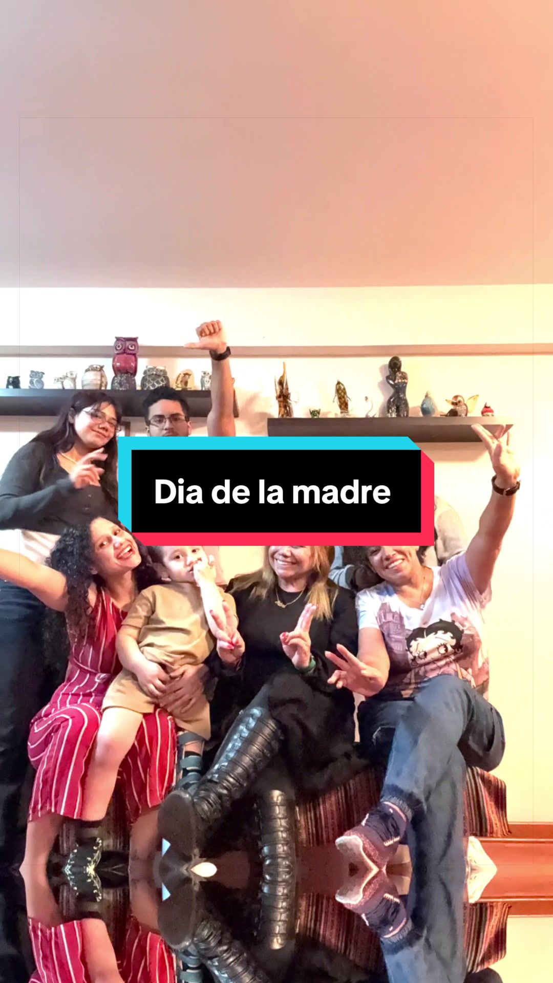 @María Elena Moncada
