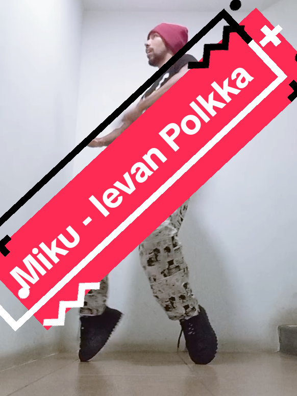 @Popping Cosplayer