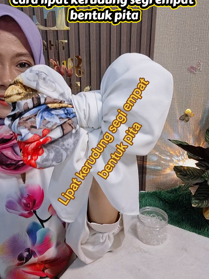 @Siti Fatimah|Gift Box