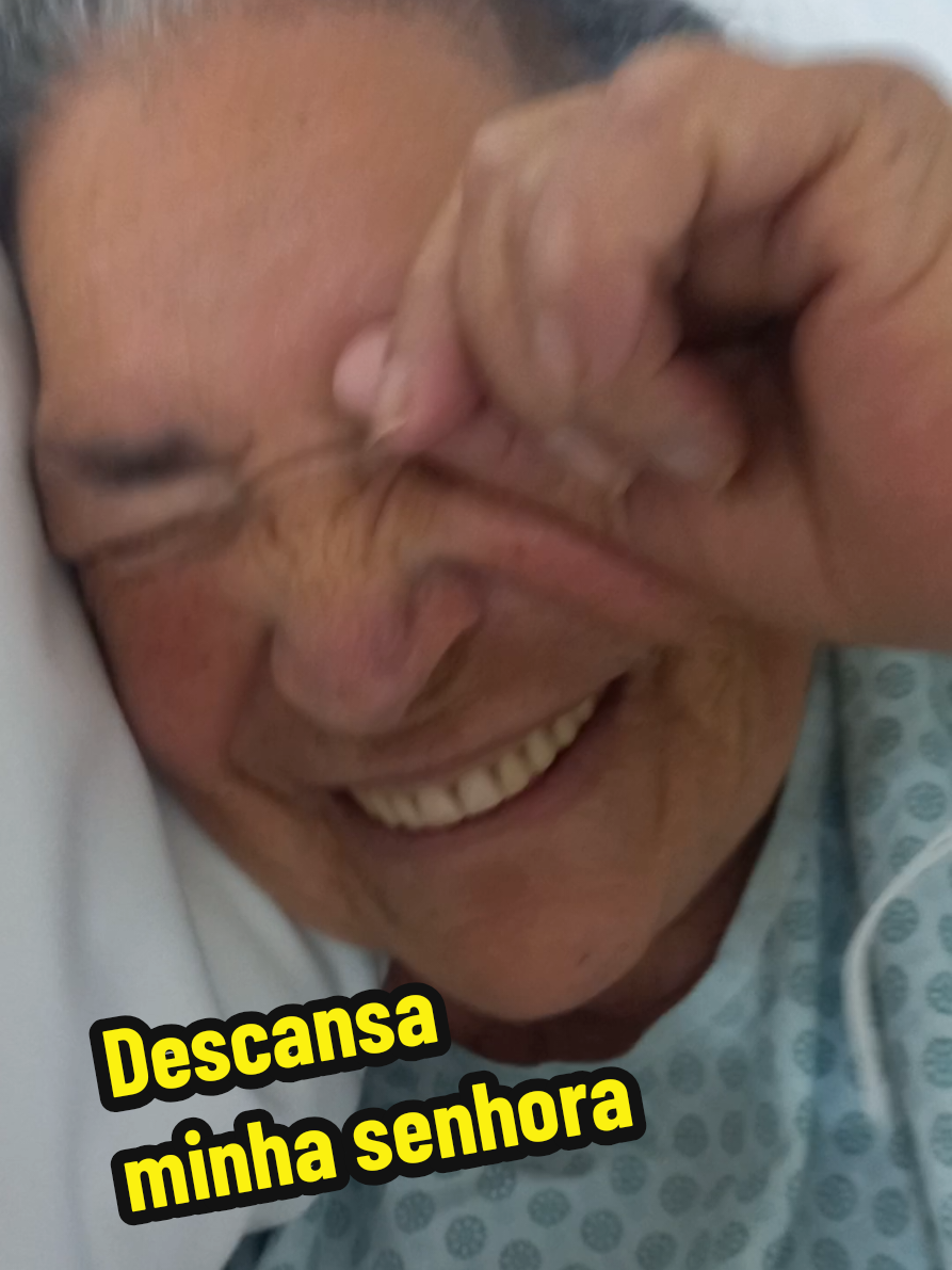 @Priscila | Do caos ao litoral