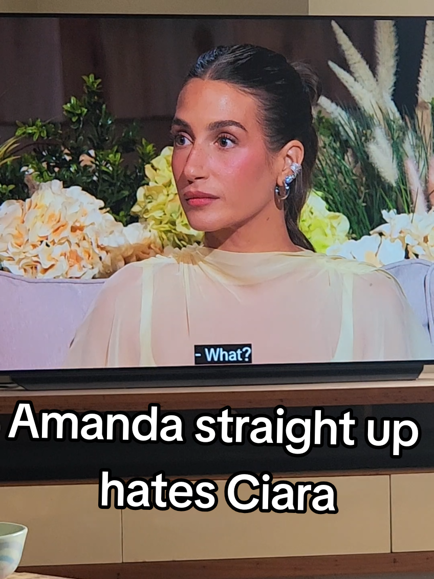 @TV girl talk