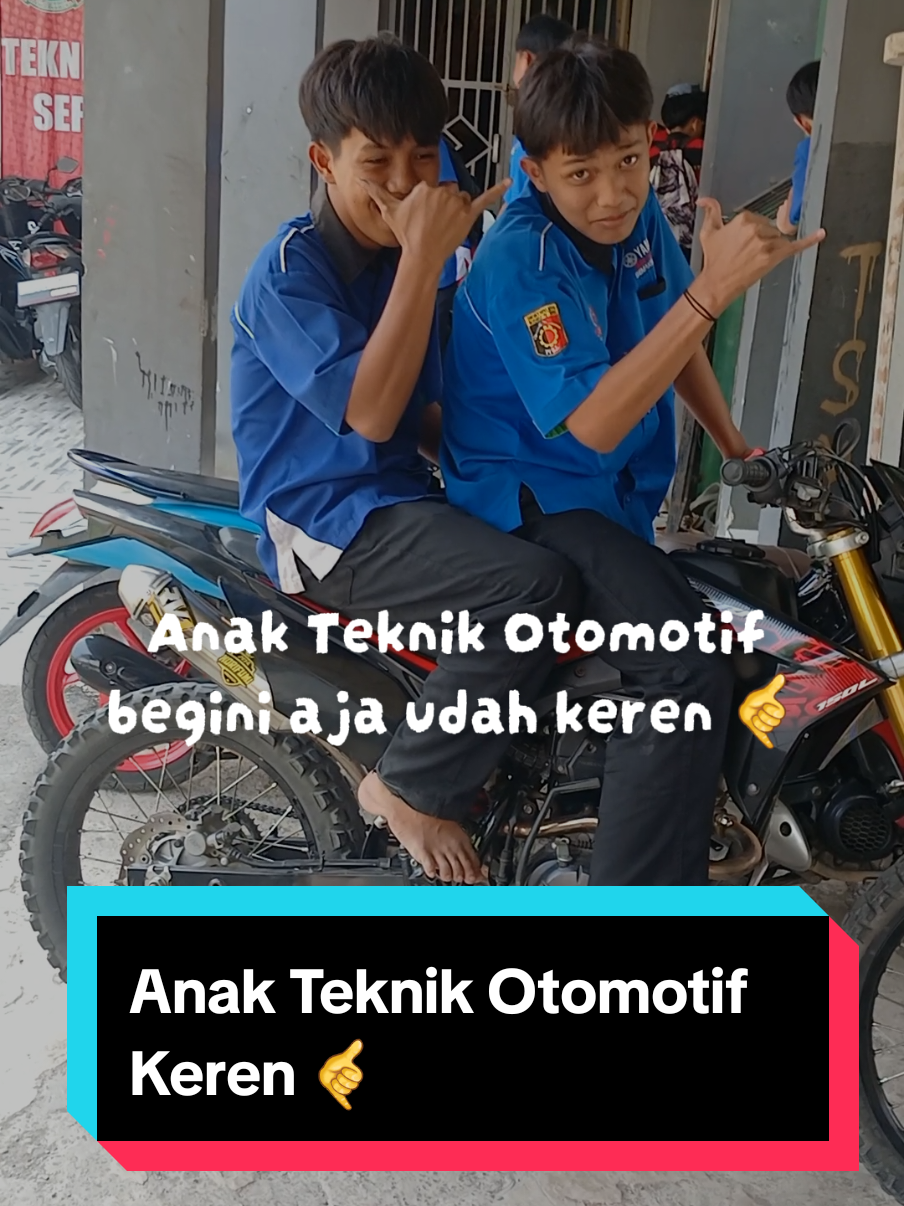 @Galeriku_di_Sekolah