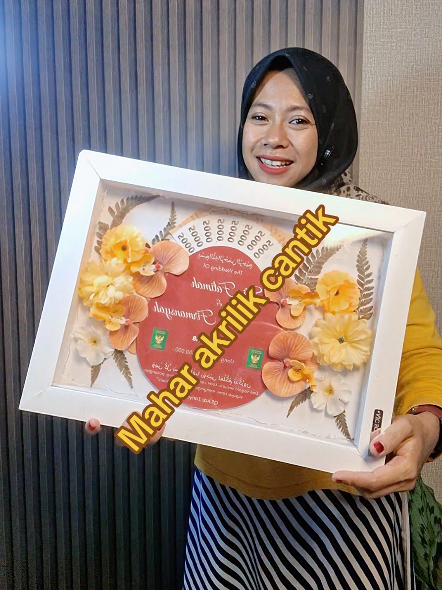 @Siti Fatimah|Gift Box