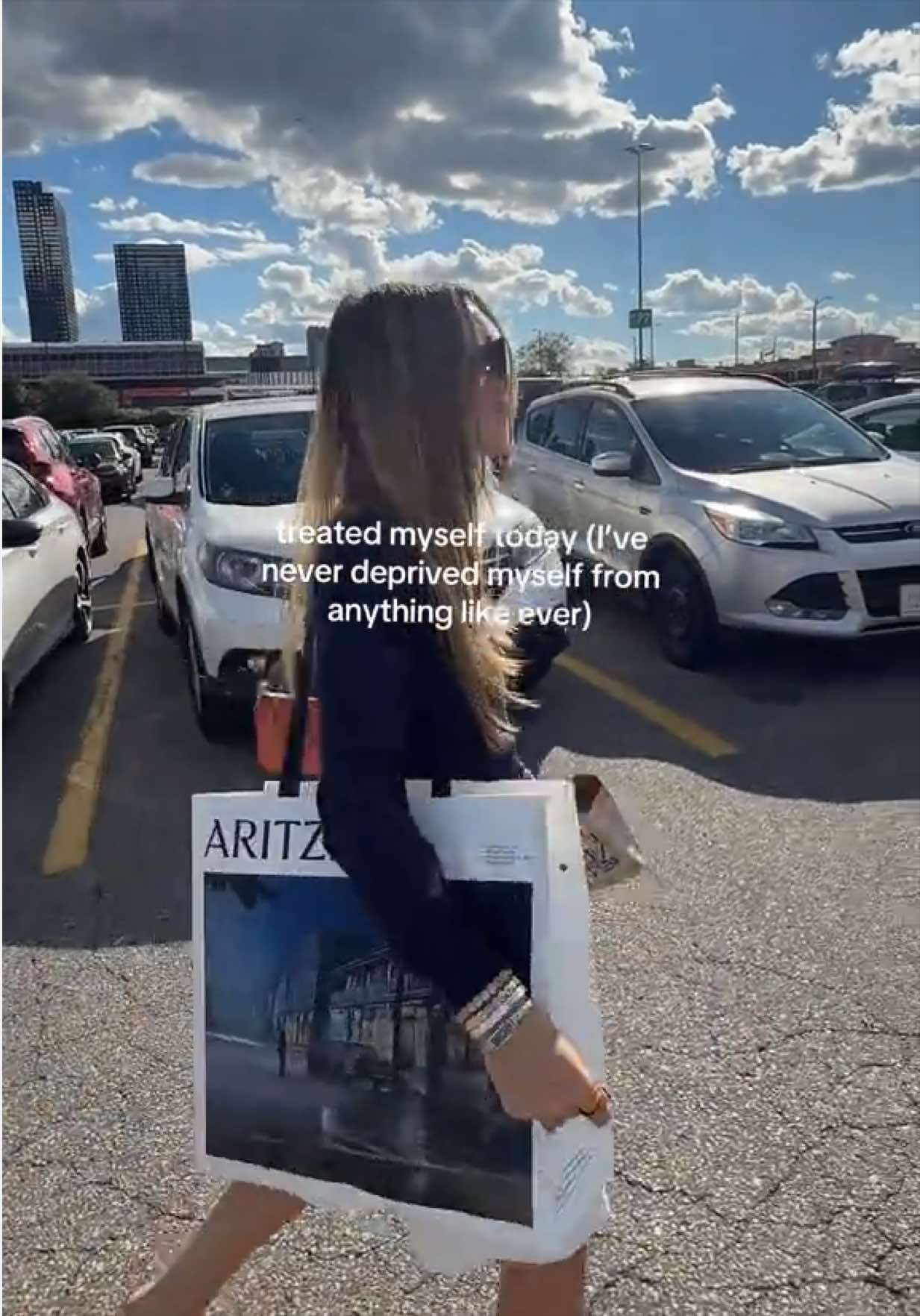 @liviblairr