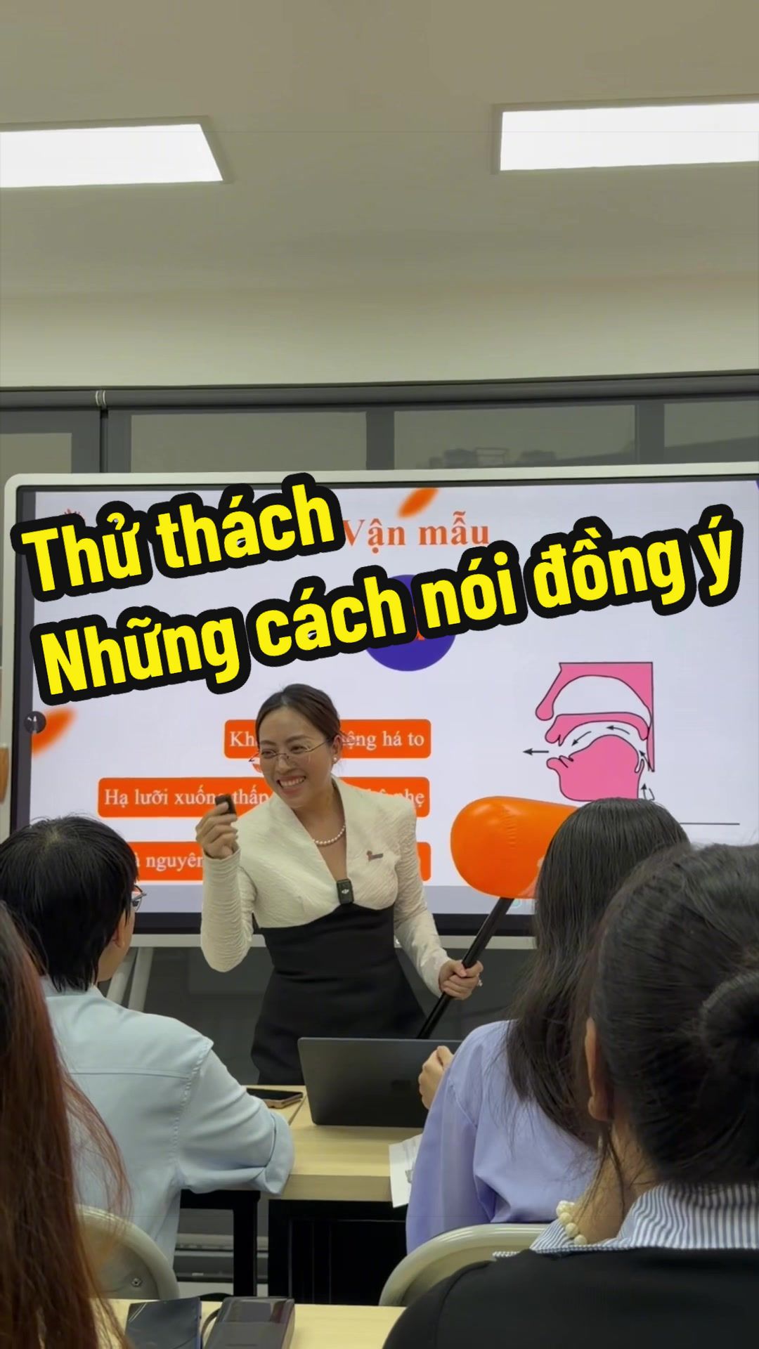 @C&ocirc; Nh&atilde; n&egrave;