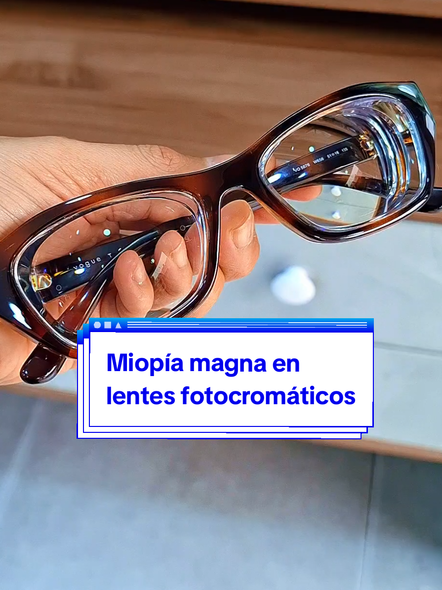 @Leóptica