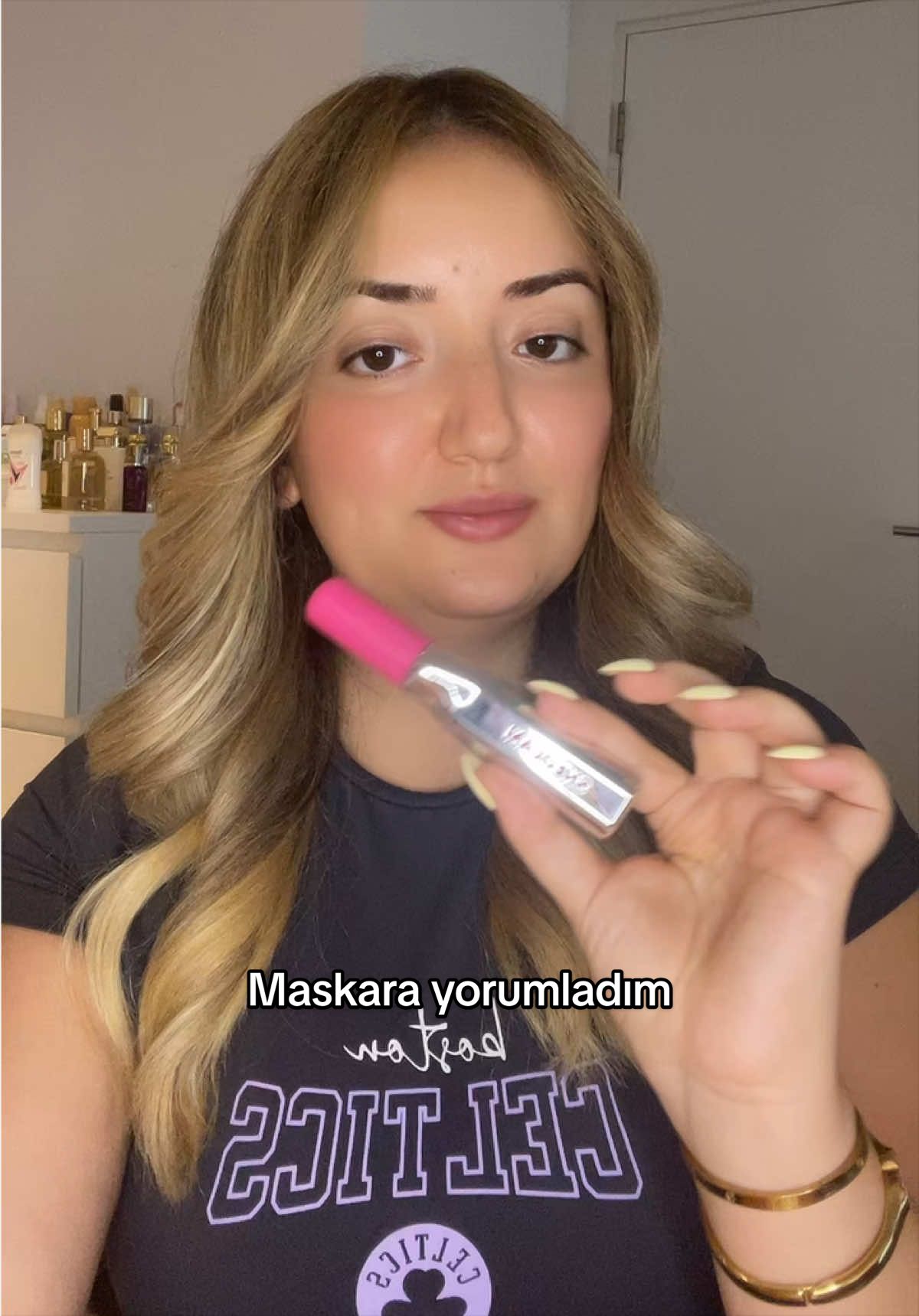 @Hazallll